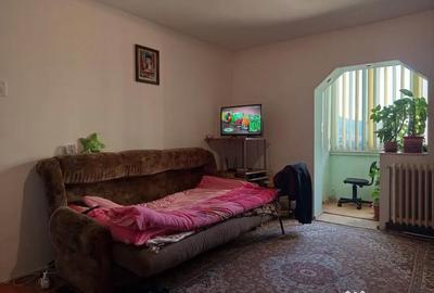 Apartament cu 2 camere semidecomandat în Minerul - 8