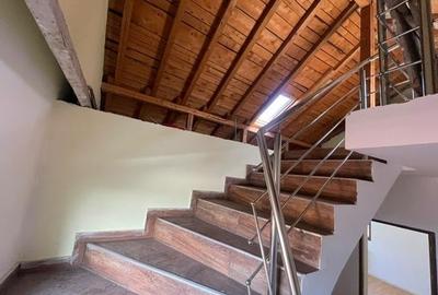 Casa solida, moderna si luminoasa; liniste totala in natura! Casa solida, moderna si luminoasa; liniste totala in natura! - 11