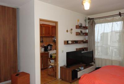 Garsoniera mobilata si utilata,zona semicentrala, in vecinatatea str.I. Vulcan
