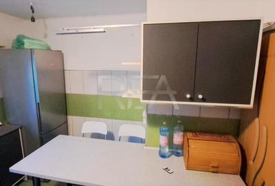 Apartament cu 3 camere decomandat, mobilat în Sebastian - 10
