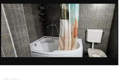 Apartament cu 3 camere în Tomis Nord