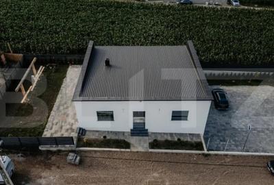 Casă cu 4 camere cu Canalizare în Central - 10