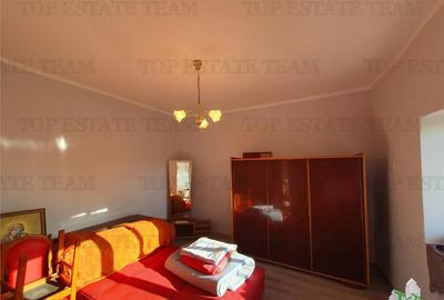 Casă cu 6 camere cu Teren 5470 Mp în Pantelimon - 15