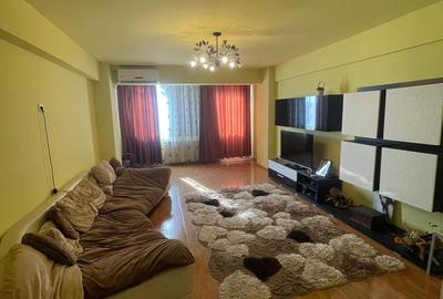 Bulevardul Mamaia zona ANAF - 3 Camere decomandate, mobilat-utilat, termen lung
