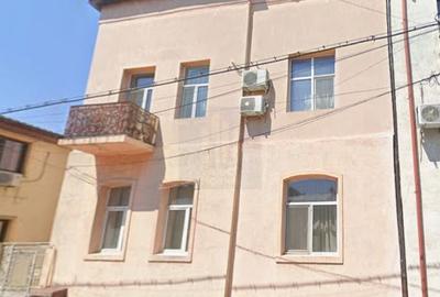 Apartament cu 3 camere semidecomandat, mobilat în Parcul Carol - 19