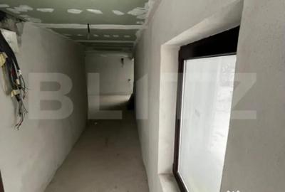 Casă cu 4 camere cu Teren 810 Mp în Central - 8