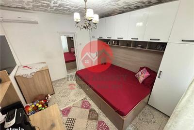 Garsonieră în Vest