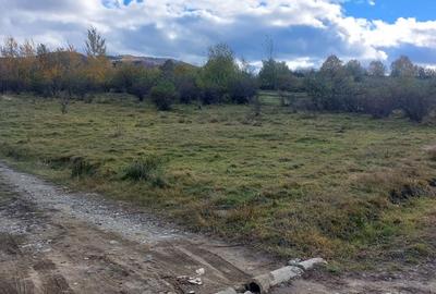 Teren intravilan 1100mp deschidere la drum, de vanzare in Cisnadioara - 1