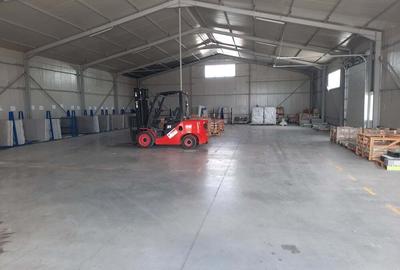 Spațiu comercial, de 510 mp, în Central - 6