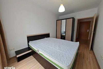 Apartament cu 2 camere, mobilat în Tractorul