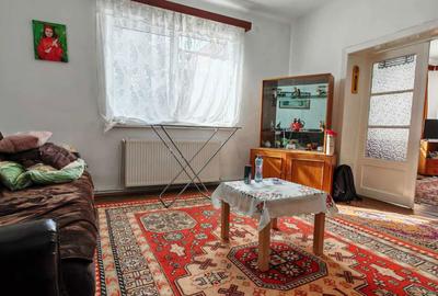 Casă cu 4 camere în Central - 4