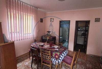 Casă cu 4 camere cu Teren 3800 Mp în Prundu Bârgăului - 1