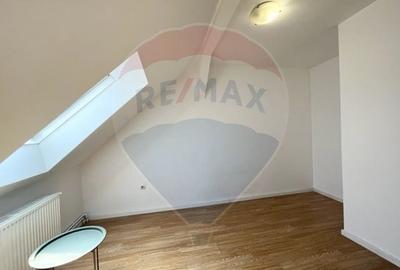 Apartament de inchiriat 3 camere, Aleea Rosiorilor - 9
