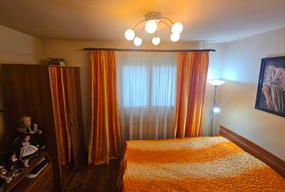 Etaj de vila cu 4 camere si mansardă, situat la stradă, potrivit pentru birouri - 8