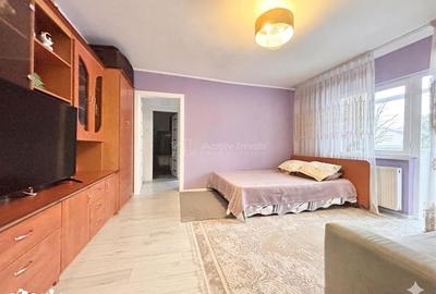 Apartament cu 2 camere semidecomandat în Rogerius