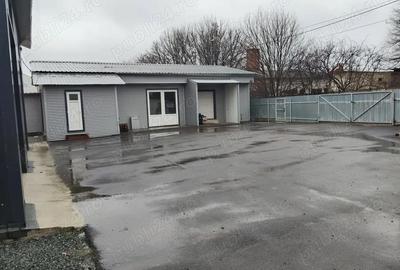 Spațiu comercial, de 180 mp, în Central - 2