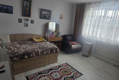 Casă cu 4 camere în Central - 2