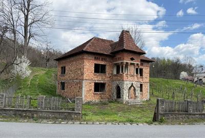 Casă cu 4 camere în Central - 5