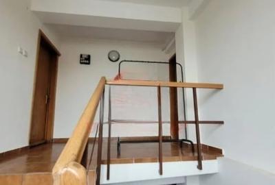 Birou, de 54 mp, în Delfinariu - 9