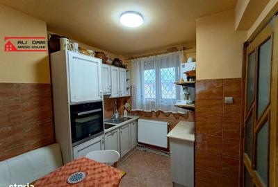 Apartament cu 2 camere decomandat, mobilat în Horea - 4