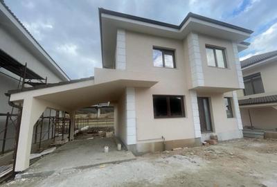 Casă cu 4 camere cu Teren 400 Mp în Central - 10