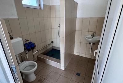 Spațiu comercial, de 120 mp, în Central - 3