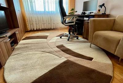 Apartament cu 2 camere semidecomandat în Hipodrom 3