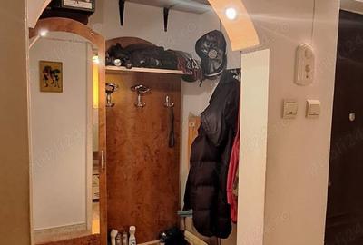 Apartament cu 2 camere decomandat în Grivița - 1