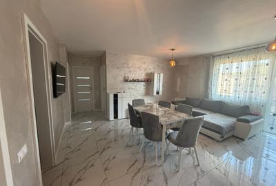 Apartament 3 camere semidecomandat zona Fagului