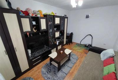 Oravita, Garsoniera, Mobilata, Utilata, Pret Negociabil - 1