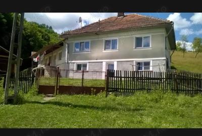 Casă cu 5 camere în Blăjeni - 4