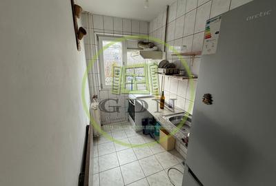 Apartamemt 2 camere, semidecomandat, 42mp, etajul 1, Craiovita, zona Racheta - 5