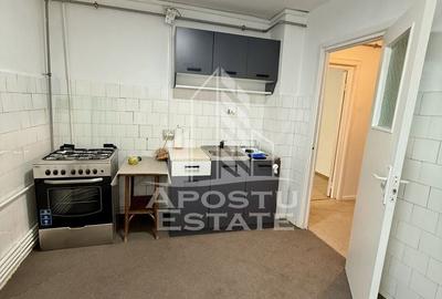 Apartament cu 3 camere semidecomandat, mobilat în Dâmbovița - 8
