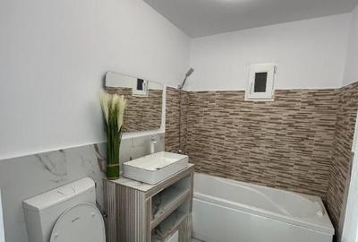 Vand apartament cu 3 camere decomandat - 10