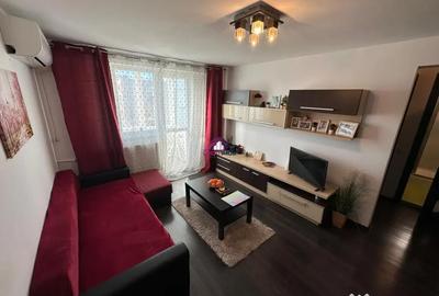 Apartament cu 3 camere semidecomandat, mobilat în Costin Georgian - 9