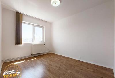 Apartament cu 3 camere decomandat, mobilat în Central - 17