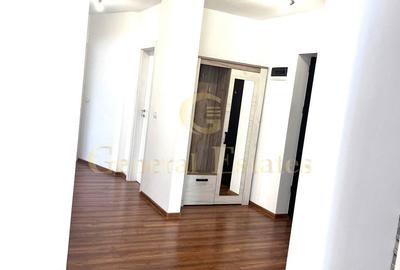 Apartament cu 3 camere în Tractorul - 2