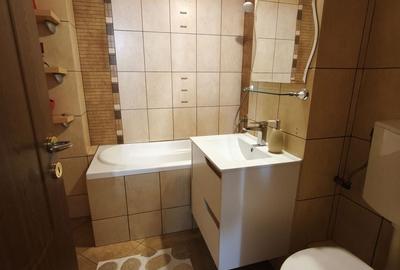 Apartament cu 3 camere, mobilat în Tudor - 9