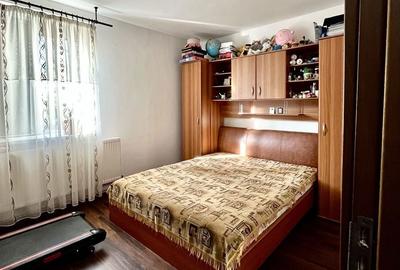 Apartament cu 3 camere semidecomandat în Sud - 9