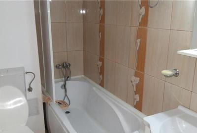 Apartament situat in zona Dambovita - 4
