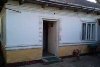 Casă cu 4 camere în Gherăești - 1