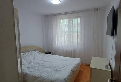 Apartament cu 3 camere decomandat în Central - 8
