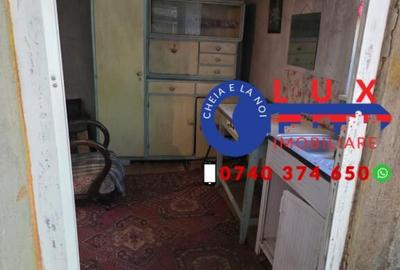 Casă cu 4 camere cu Teren 375 Mp în Piața Nouă