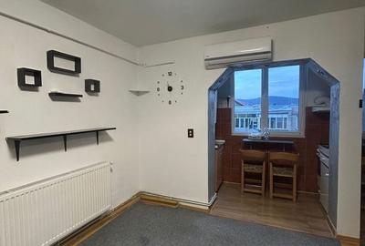 Garsonieră semidecomandată în Stana - 1