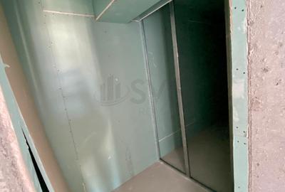 Apartament cu 3 camere decomandat în Lacul Morii - 15