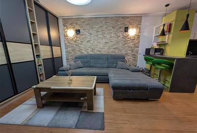 Priveliște + Apartament 2 camere in Piata 1 Mai, Rivers - 3