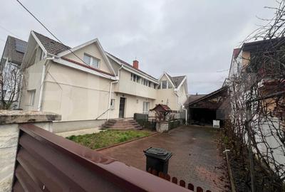 Casa de vanzare, 229 mp, cartierul 7 Noiembrie - 2