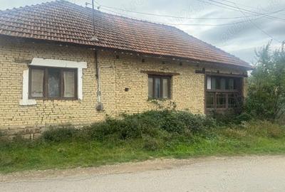 Casă cu 2 camere în Central - 1