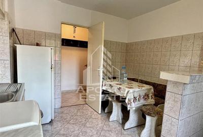 Apartament trei camere decomandat etaj intermediar - 5