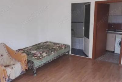 Garsonieră decomandată în Trivale - 4